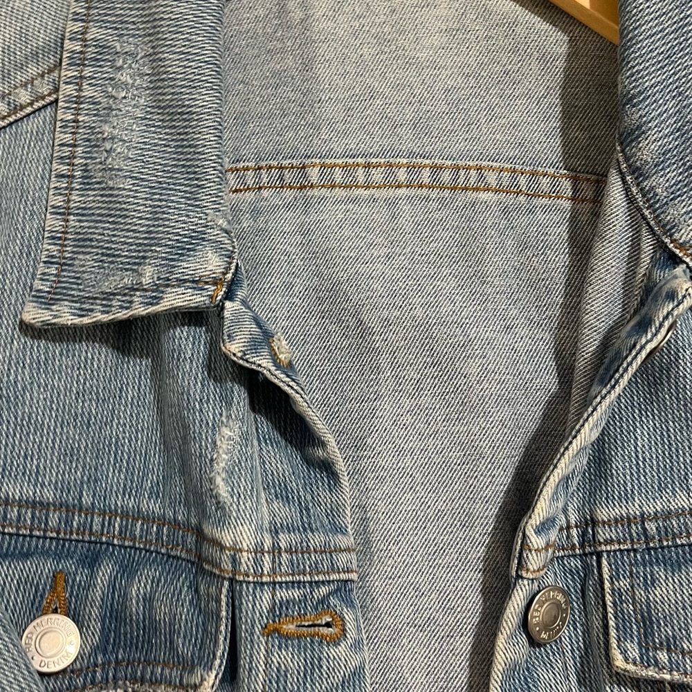 Light Wash Distressed Denim Jacket | Fits M/L - Picture 3 of 4